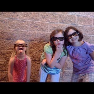 Meet your Posher, Karie